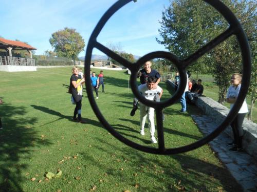 FOTO 6. Hrvace - Trčanje alke